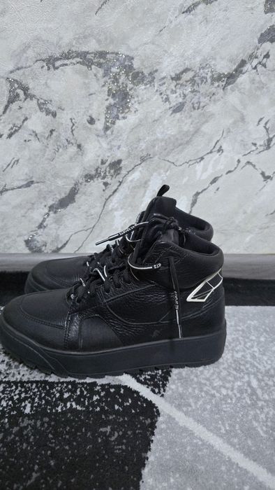 Продам ботинки детские Шаговита