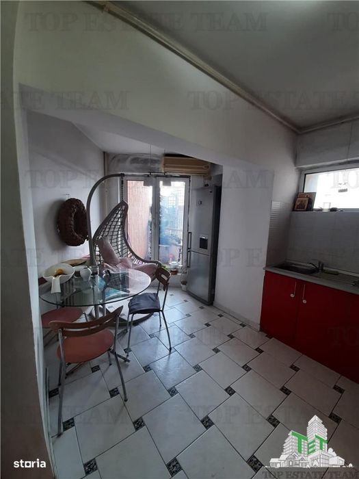 Apartament – București, Delea nouă, Centrul Civic - Vedere 4