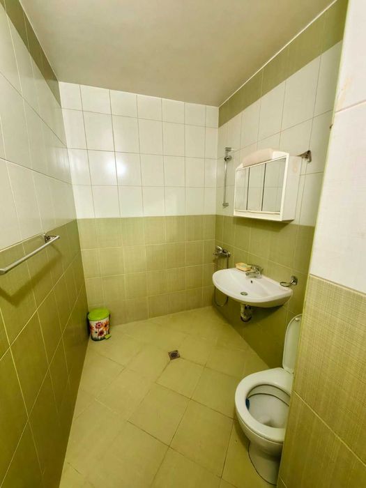 Дава се под наем Едностаен апартамент в Перник, Изток - 45 кв.м за 306 € - Снимка #3