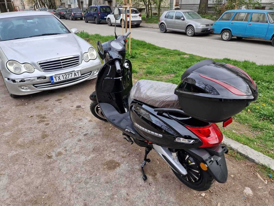 Електрически скутер ВЕСПА-стил 3000 вата, САМСУНГ батерия гр. Варна ...