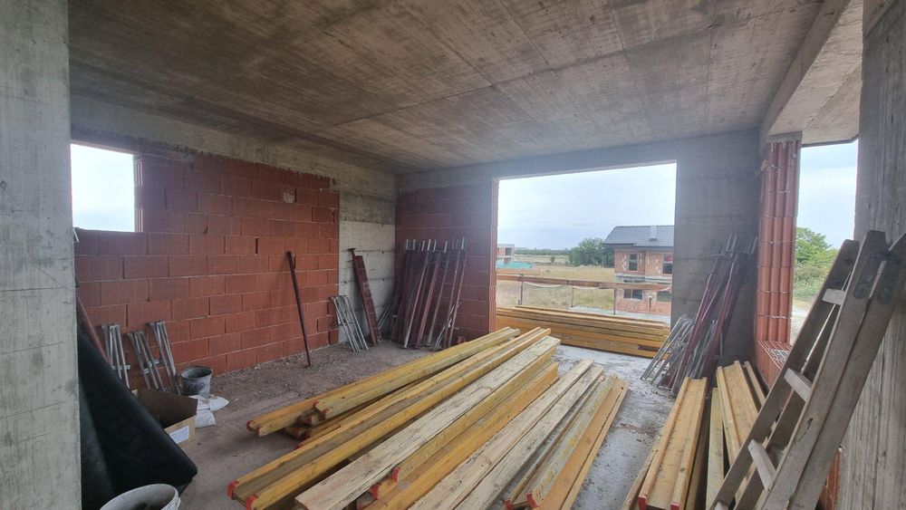 Самостоятелна къща в кв. Беломорски