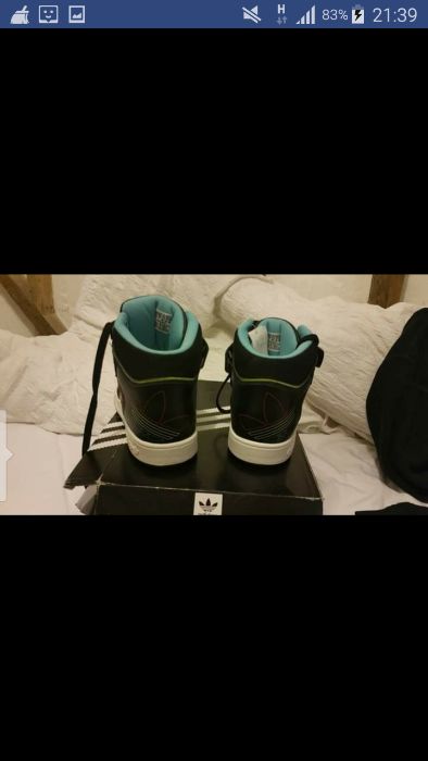 Vand adidasi Adidas !!