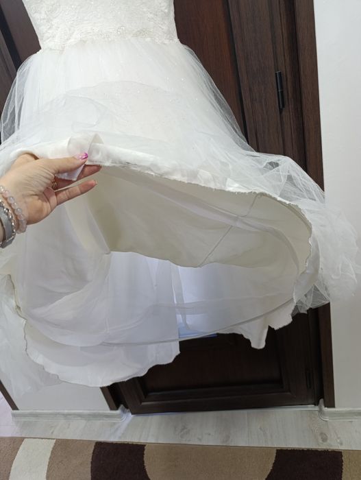 Дълга шаферска рокля