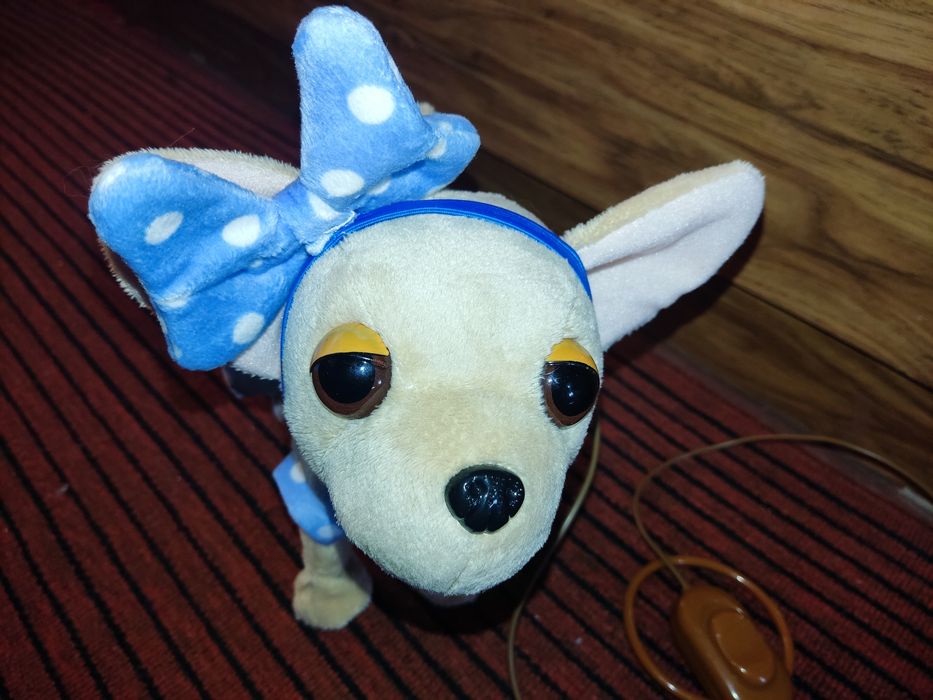 Продам интерактивную игрушку