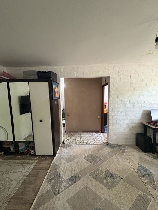 Продам 1 комн.кв  1/5 перепланировка