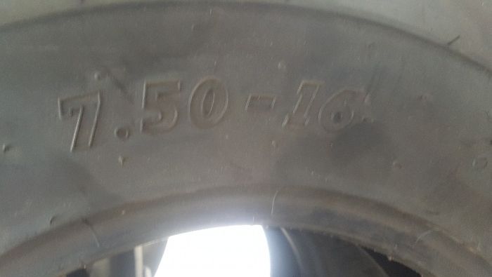 Cauciucuri noi 7.50-16 marca BKT directie sau tractiune livrare rapida