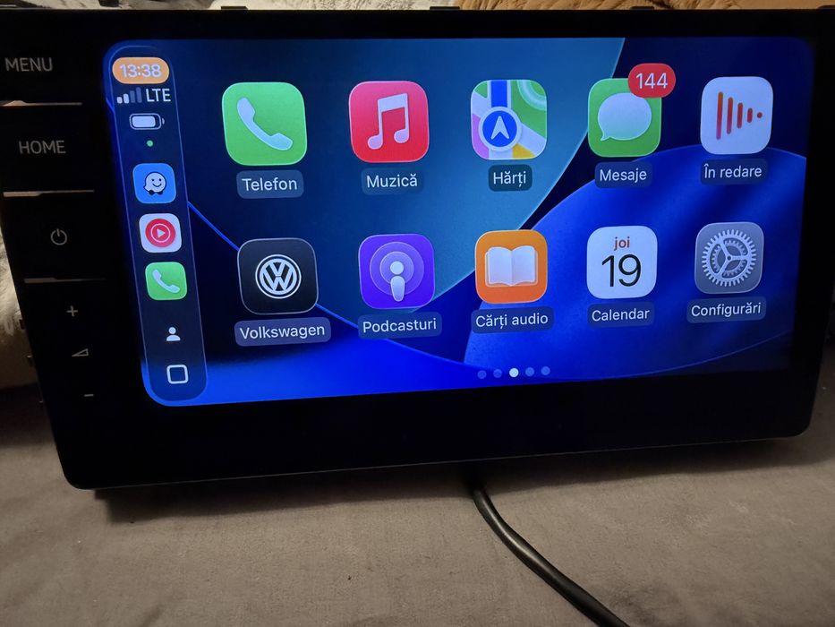 Vând navigație originala VW MIB2.5 Discover Pro cu display de 9.2 inch