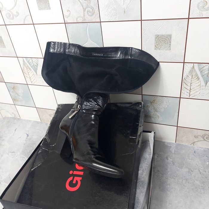 Сапоги осень кожа и лак