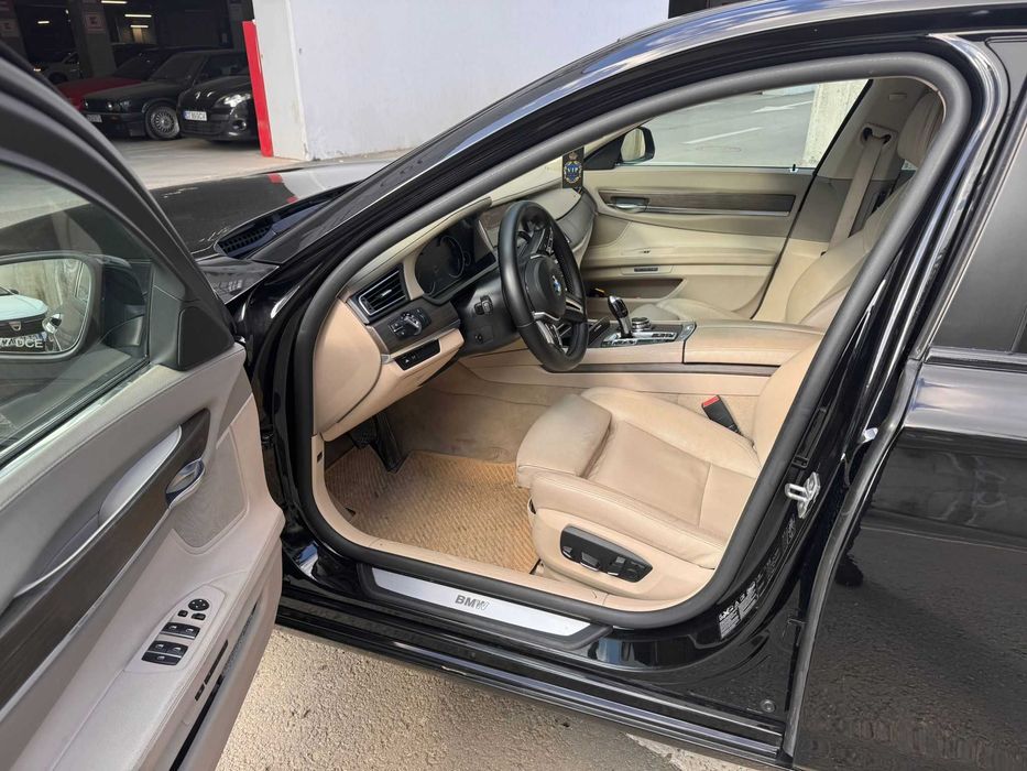 BMW 730d xDrive / Facelift / M-Pachet