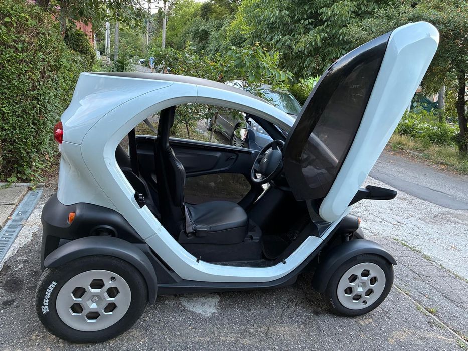 RENAULT 4 0 — imagine 4