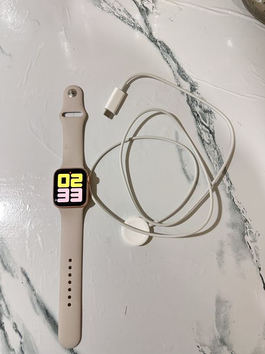 Apple watch se срочно сатылады