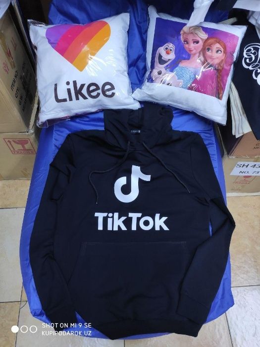 Худи черного цвета - размеры от XS до ХХЛ