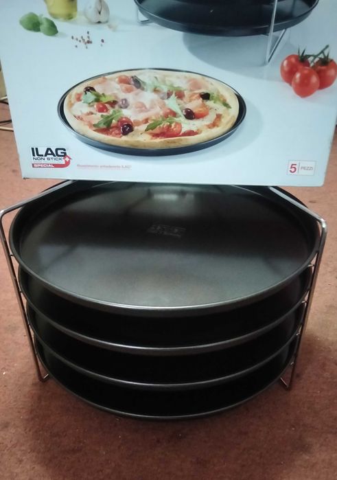 Tavi pizza cu suport pentru cuptor