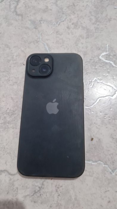 Айфон 13 срочно продам