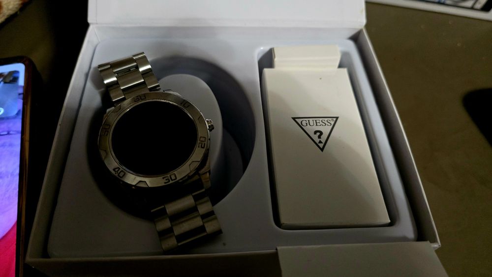 Guess connect smartwatch