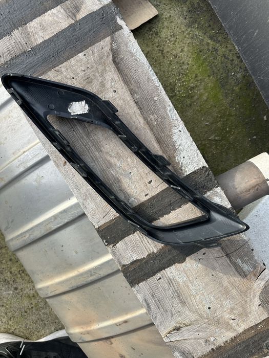 Ауди Audi Q8 S-line дясна решетка на ауспуха Ое