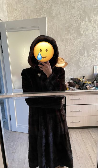 Продам норковую шубу