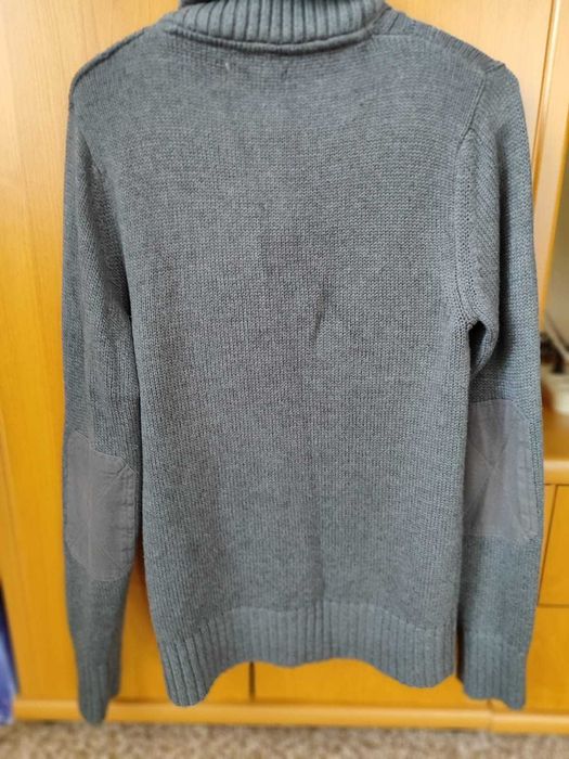 Продам джемпер, пуловер мужской.