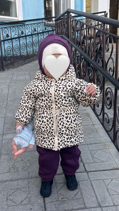 Продам курточку жля девочки