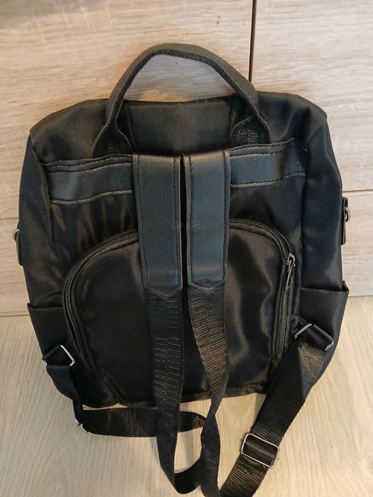 Сандали и раница