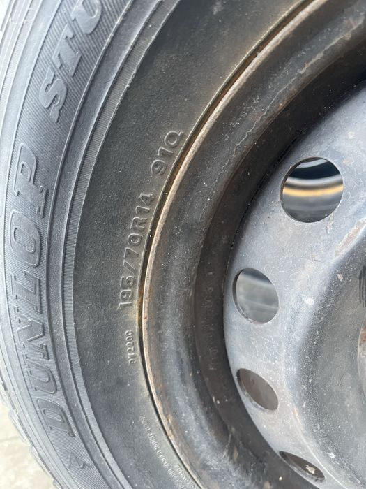 Резина липучка 195 70 R14