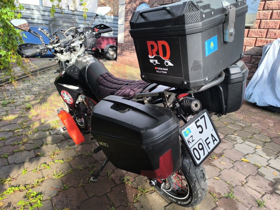 Yamaha XT 660 X.  2006
