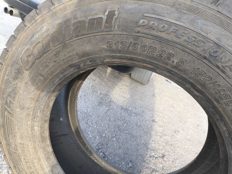 Продам грузовую резину