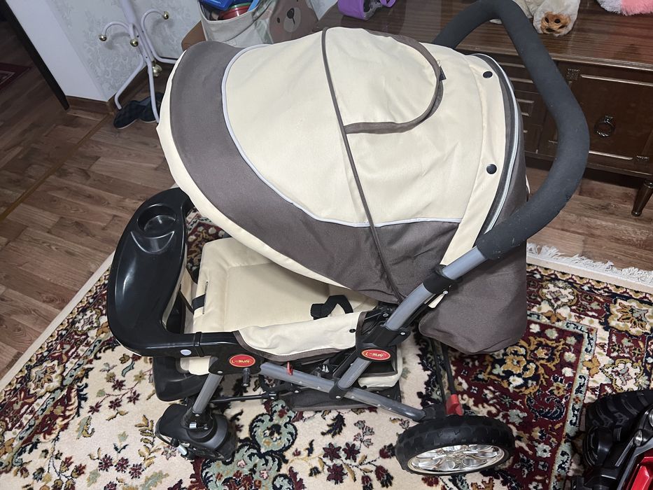 Детская коляска продам
