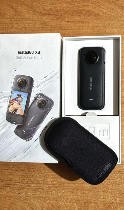 Экшн-камера Insta 360 x3