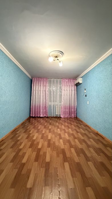 Продаётся 3 х комнатная квартира, Московская