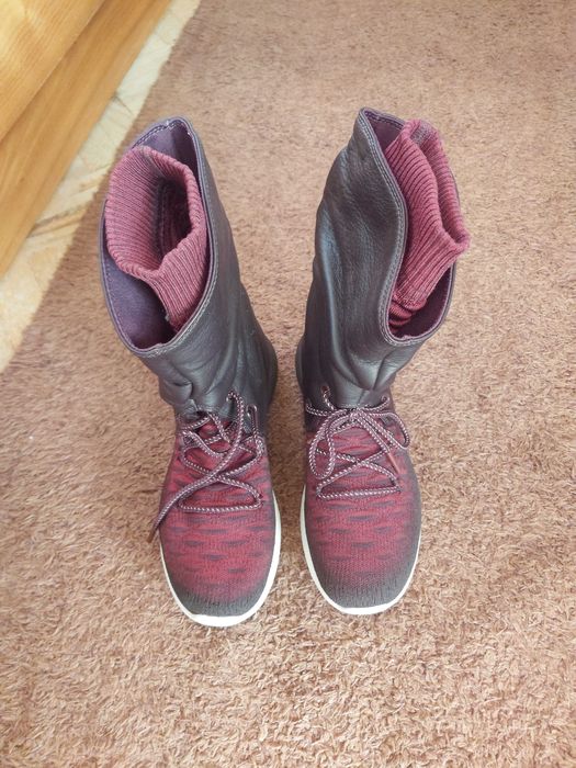 Дамски спортни БОТУШИ