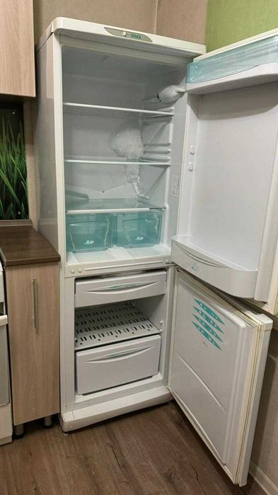 Холодильник Stinol