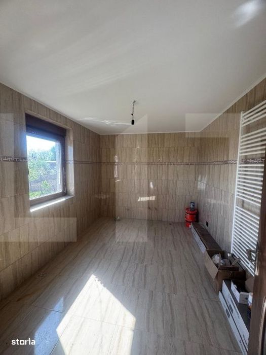 Casa moderna si spatioasa de vanzare in Darabani