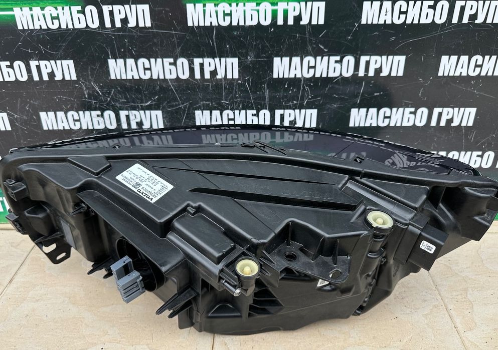 Фар far десен фарове Pixel Technology за Волво ХЦ40 Volvo XC40