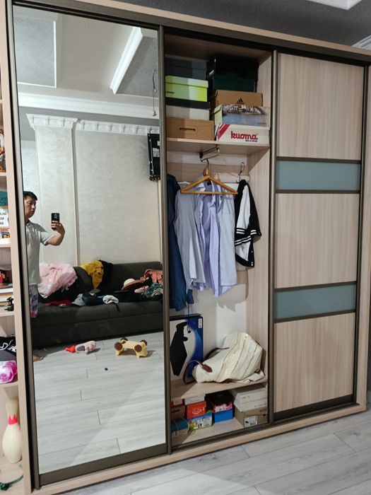 Продается шкаф / шифоньер / гардеробная