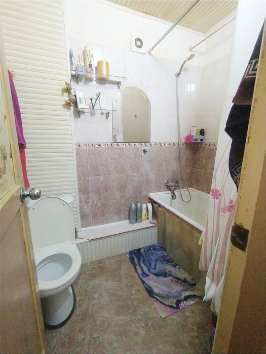 Академ городок 2 в 3 /2/5 кирпич балк 2#6 58 кв.м