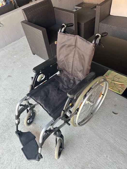 Scaun persoane cu dezabilitati