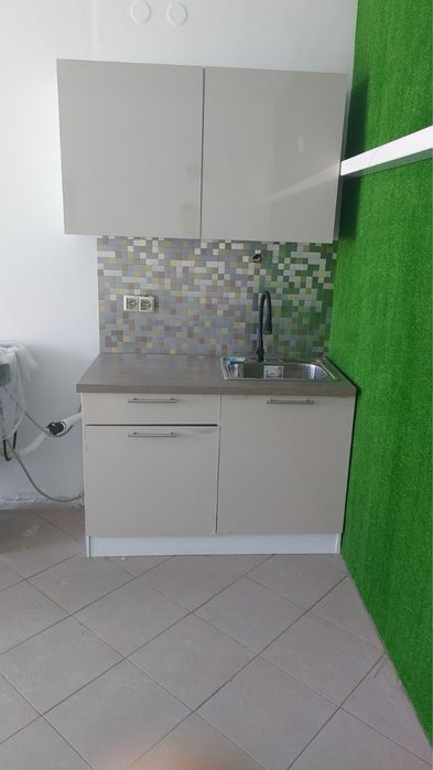 Продавам много запазена кухня