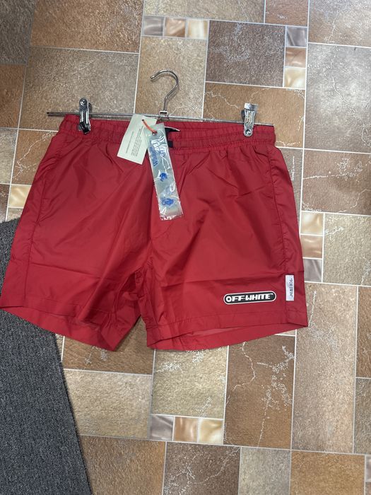 Продавам топ модели Бански