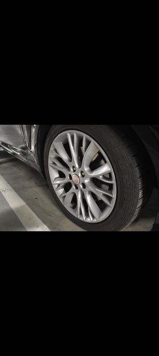 Jaguar XF schimb sau variante