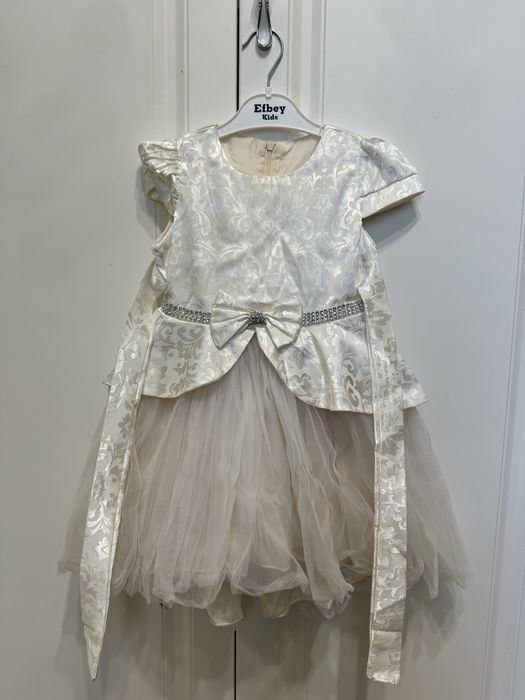 Платья детские на прокат 2000 тг