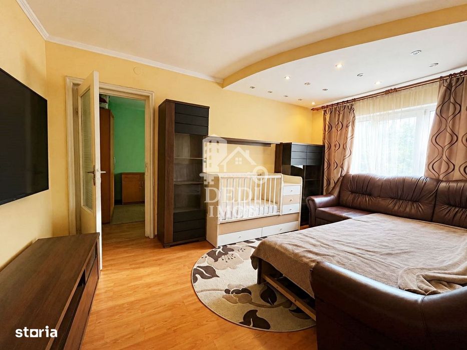 Apartament 3 camera de vânzare in zona Nufarul, Oradea