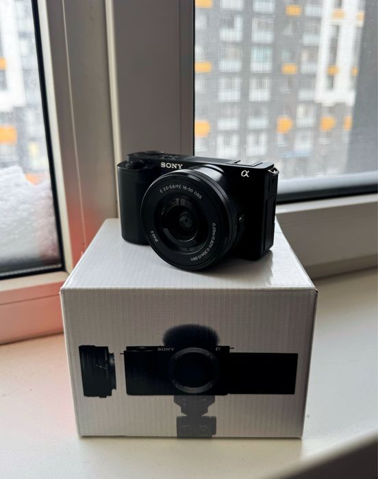 Камера SONY ZV-E10