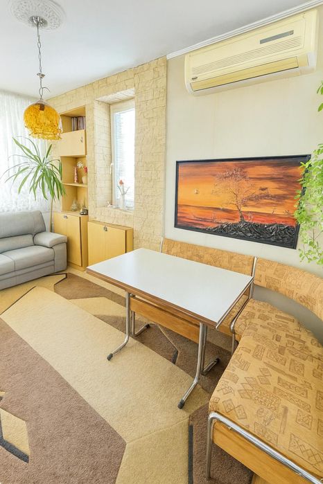 Продава се Тристаен апартамент в Пловдив, Тракия - 82 кв.м за 2074 €/кв.м - Снимка #2