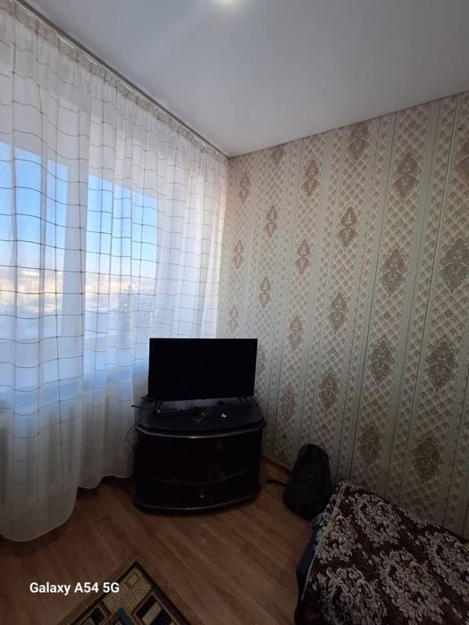 Продам трехкомнатную квартиру