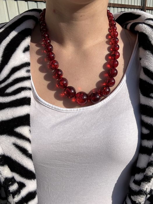 Янтарные бусы «Пламя»