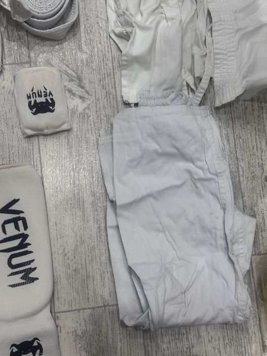 Комплект формы для карате и тэквандо