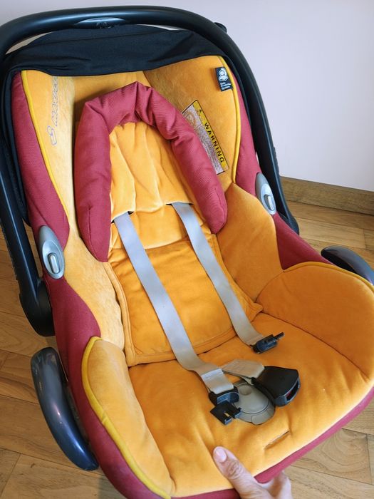 Столче за кола Maxi Cosi CabrioFix