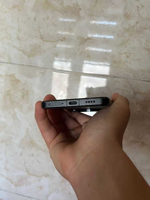 Xiaomi 13 Ultra 12/256gb CN