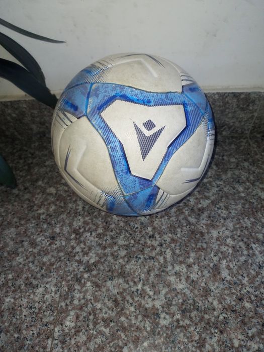 Vând Minge fotbal